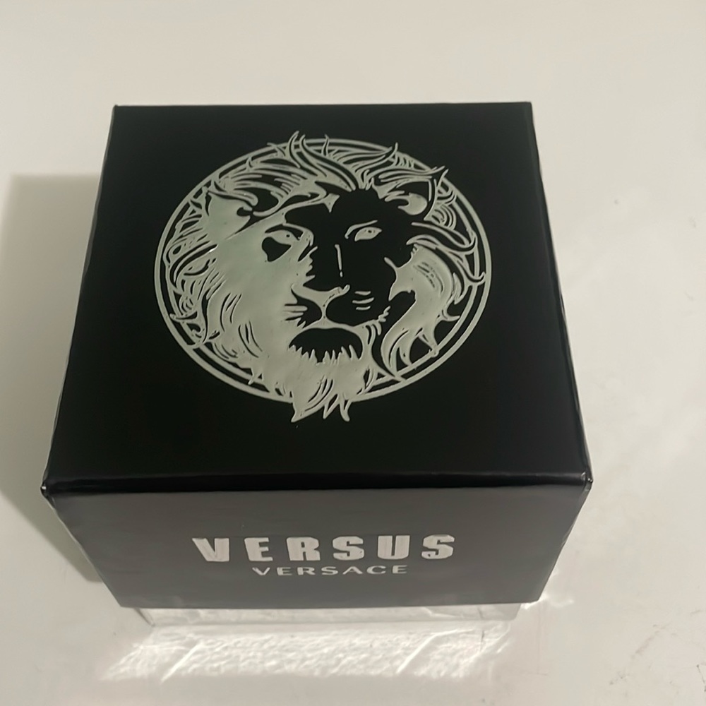 Gold versace watch